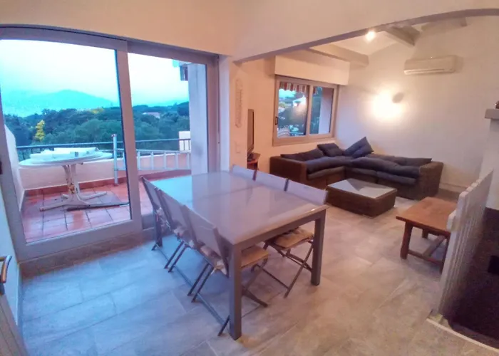 Vue Panoramique * 波尔蒂乔